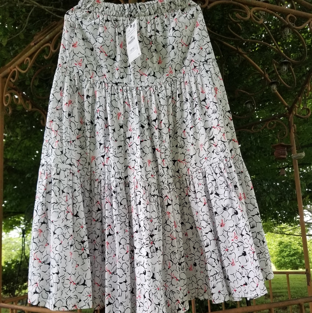 Zara Gorgeous long Tiered Maxi Skirt S/M